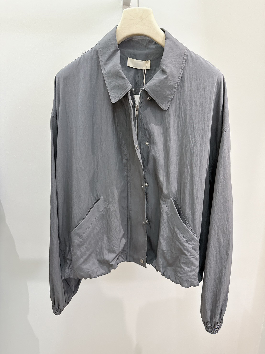 B21.低調好質感輕薄外套