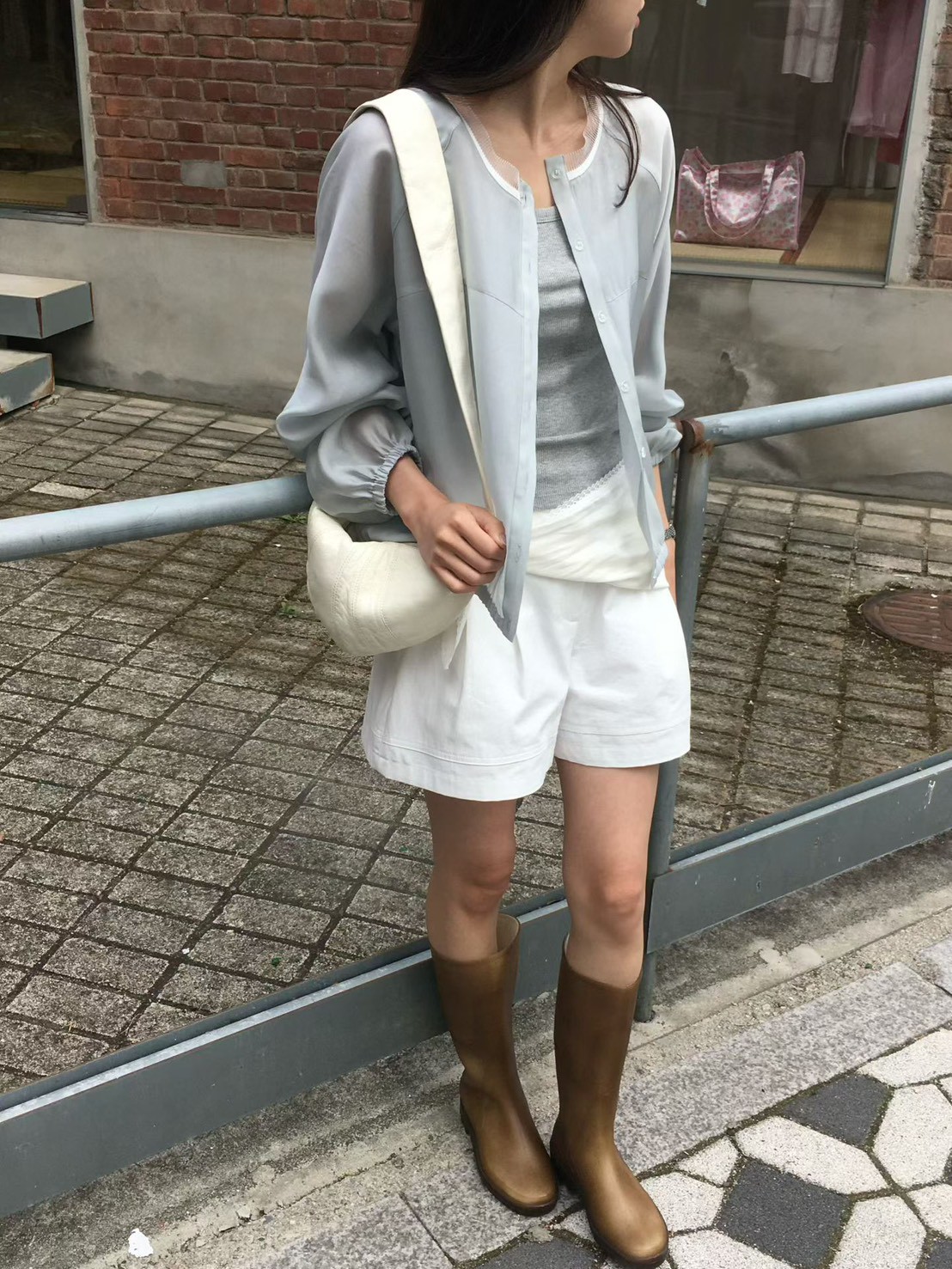 B36.櫥窗家網紗領口滾邊小外套