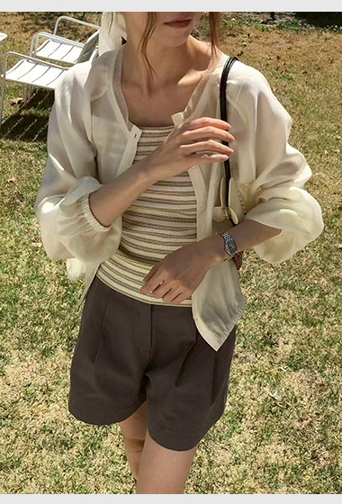 B36.櫥窗家網紗領口滾邊小外套