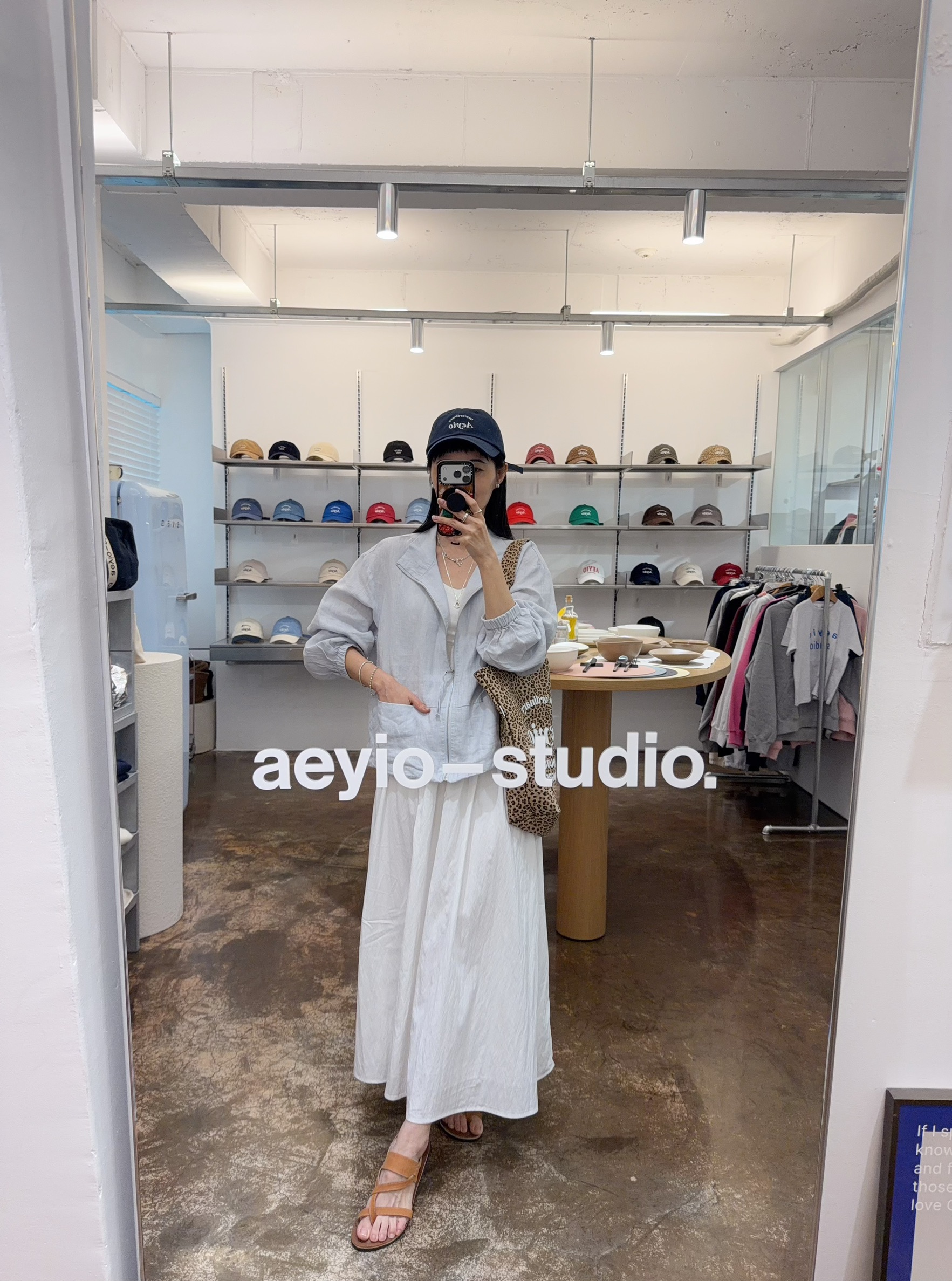 A21.100%亞麻落肩剪接口袋造型外套