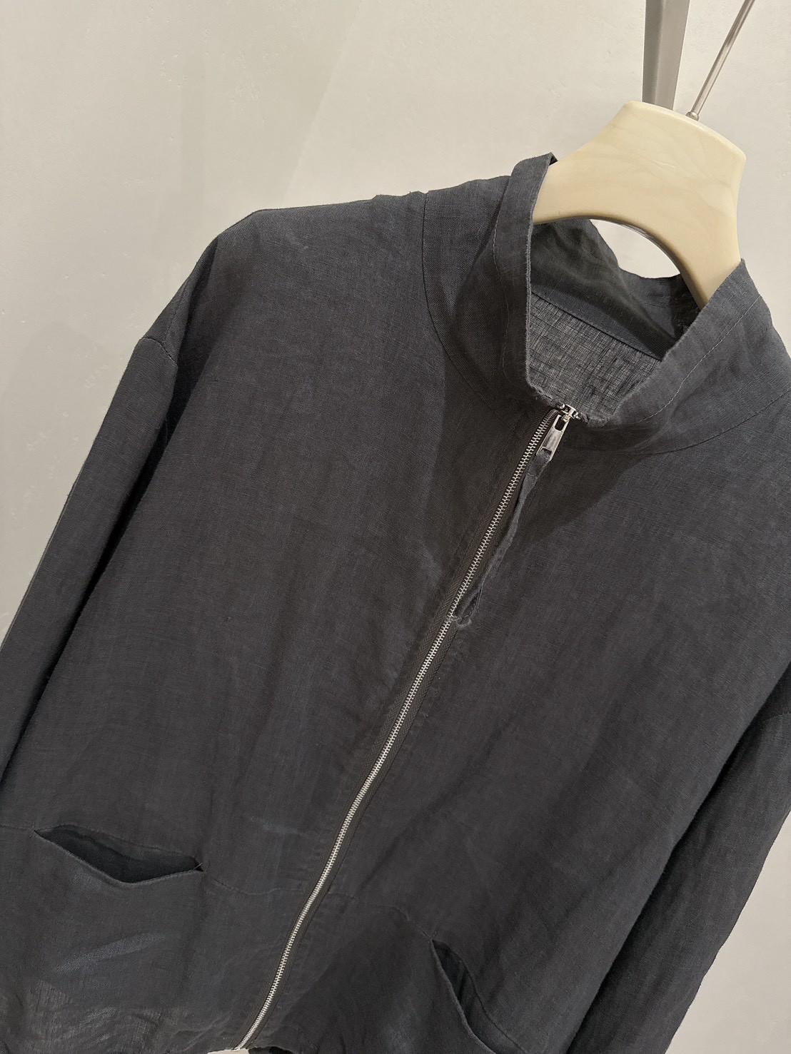 A21.100%亞麻落肩剪接口袋造型外套