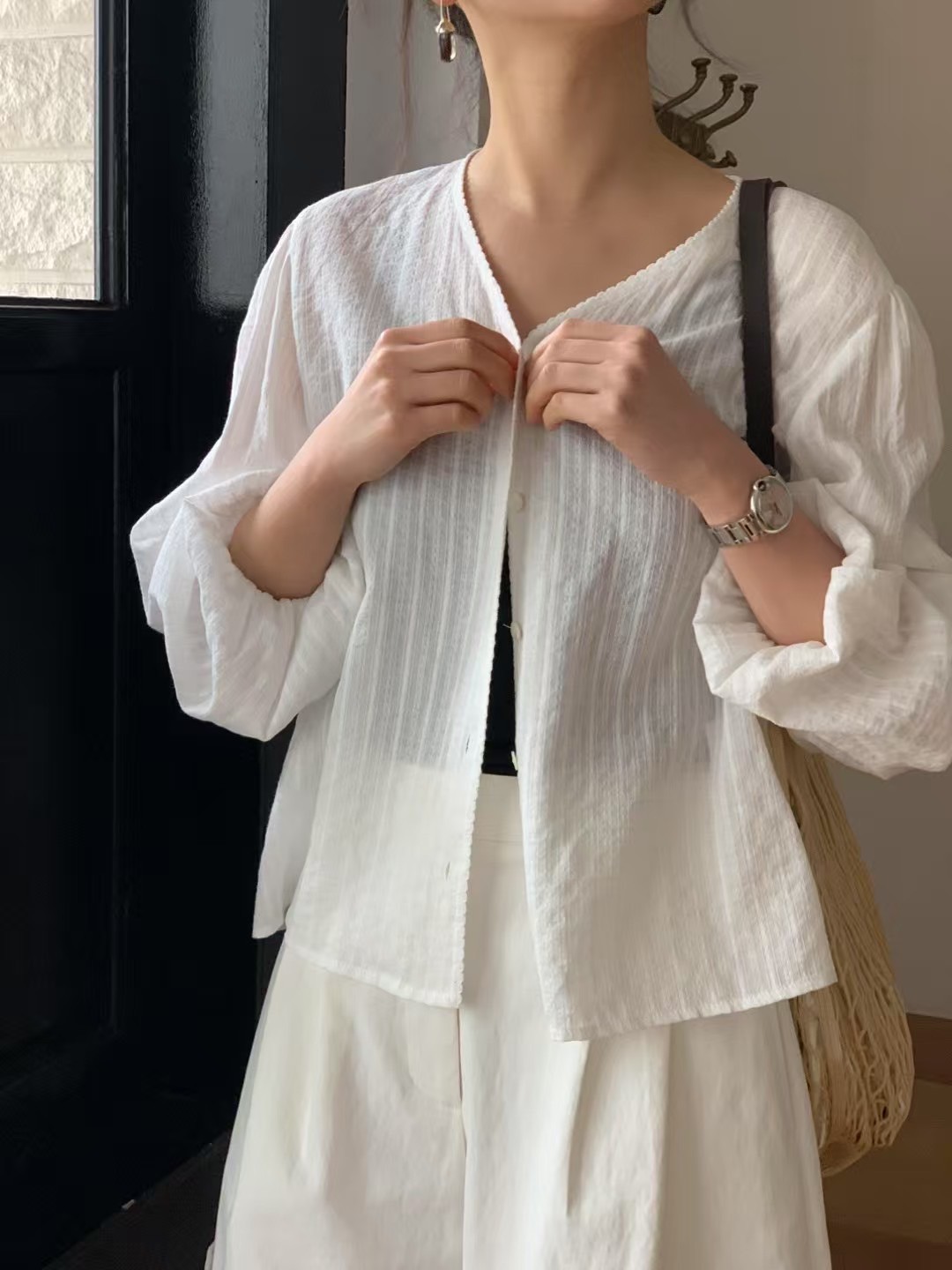 A72.清爽家滾邊澎袖織紋小外套