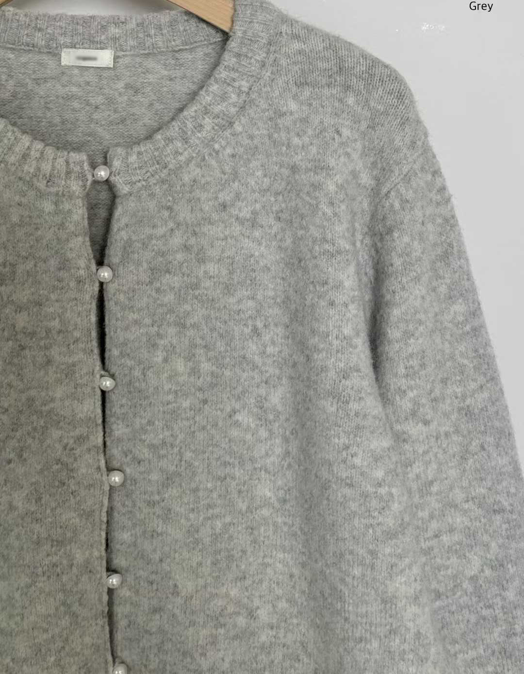 B13.小V家犛牛混紡珍珠釦外套