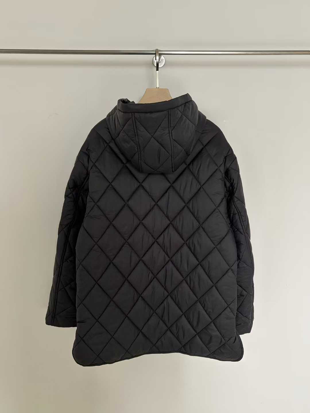 B14.小V家格紋中長連帽外套