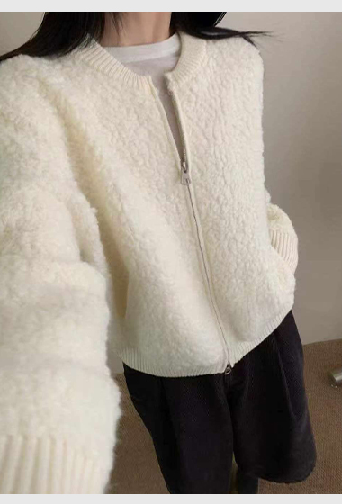 B83.可可家羅紋領拉鍊QQ毛外套