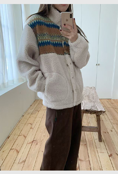 C32.民族風圖騰QQ毛外套