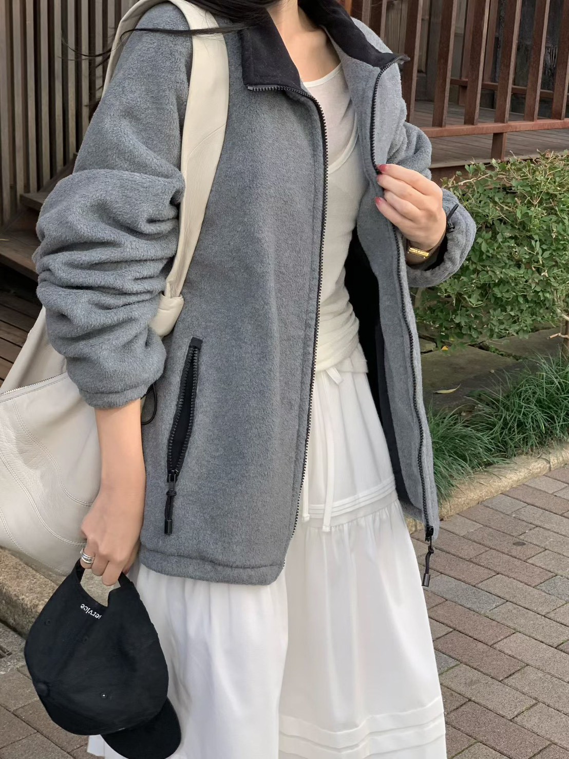 A12.小V家拉鍊休閒保暖外套