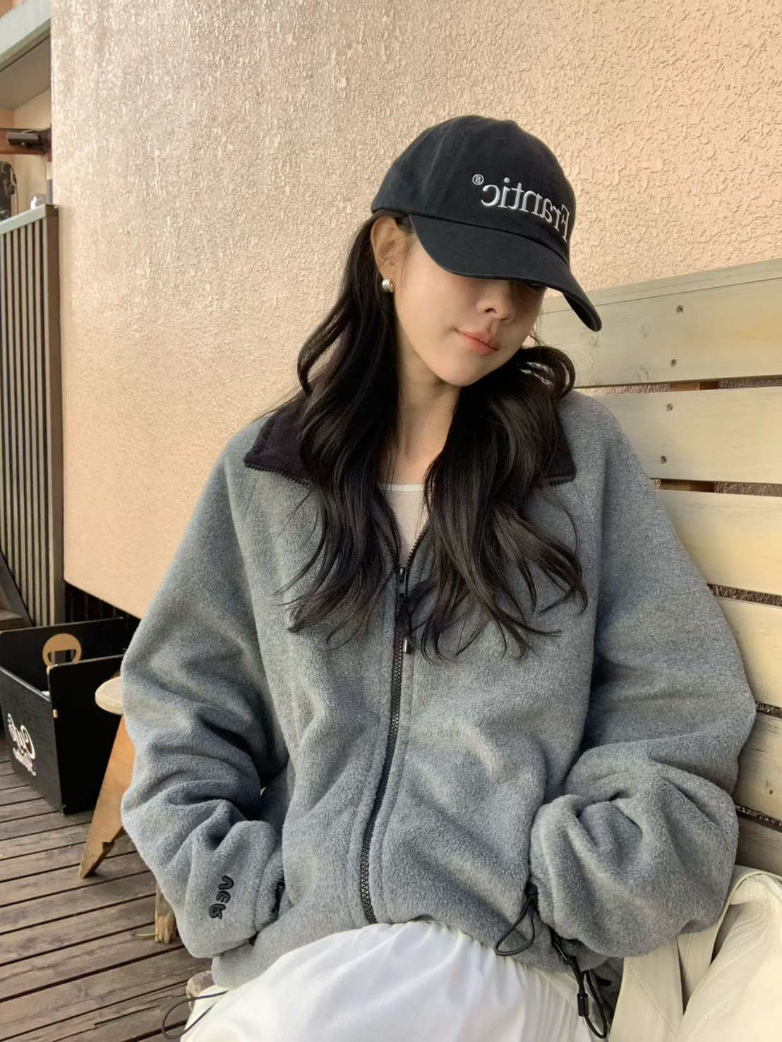 A12.小V家拉鍊休閒保暖外套