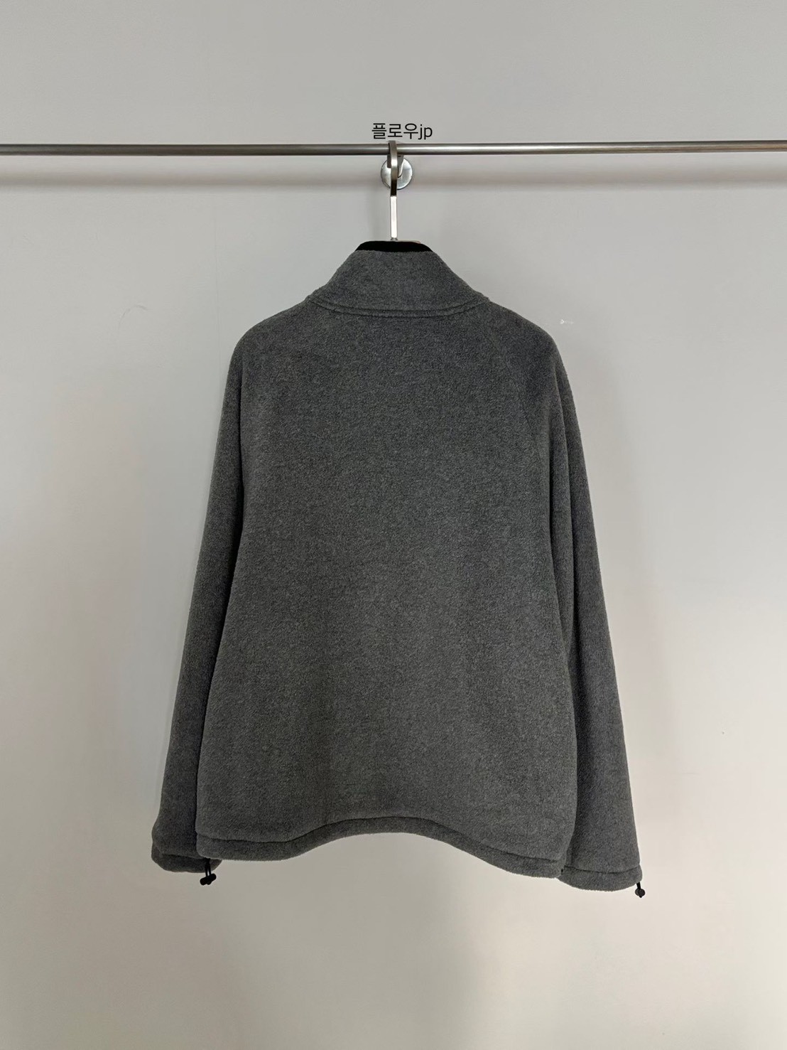 A12.小V家拉鍊休閒保暖外套