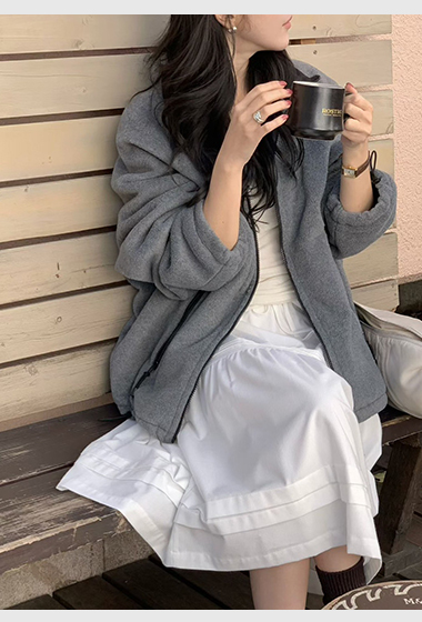 A12.小V家拉鍊休閒保暖外套