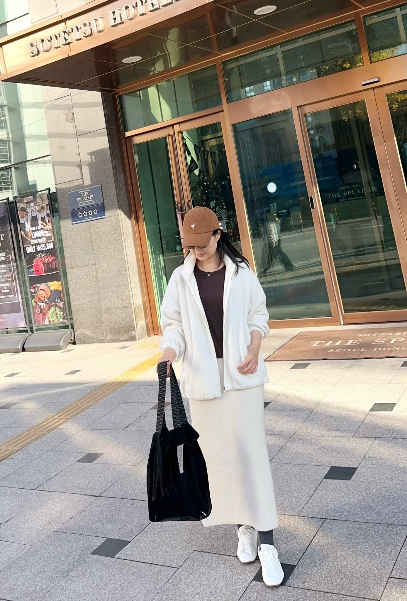 A31.大V家小繡字立領搖粒絨外套