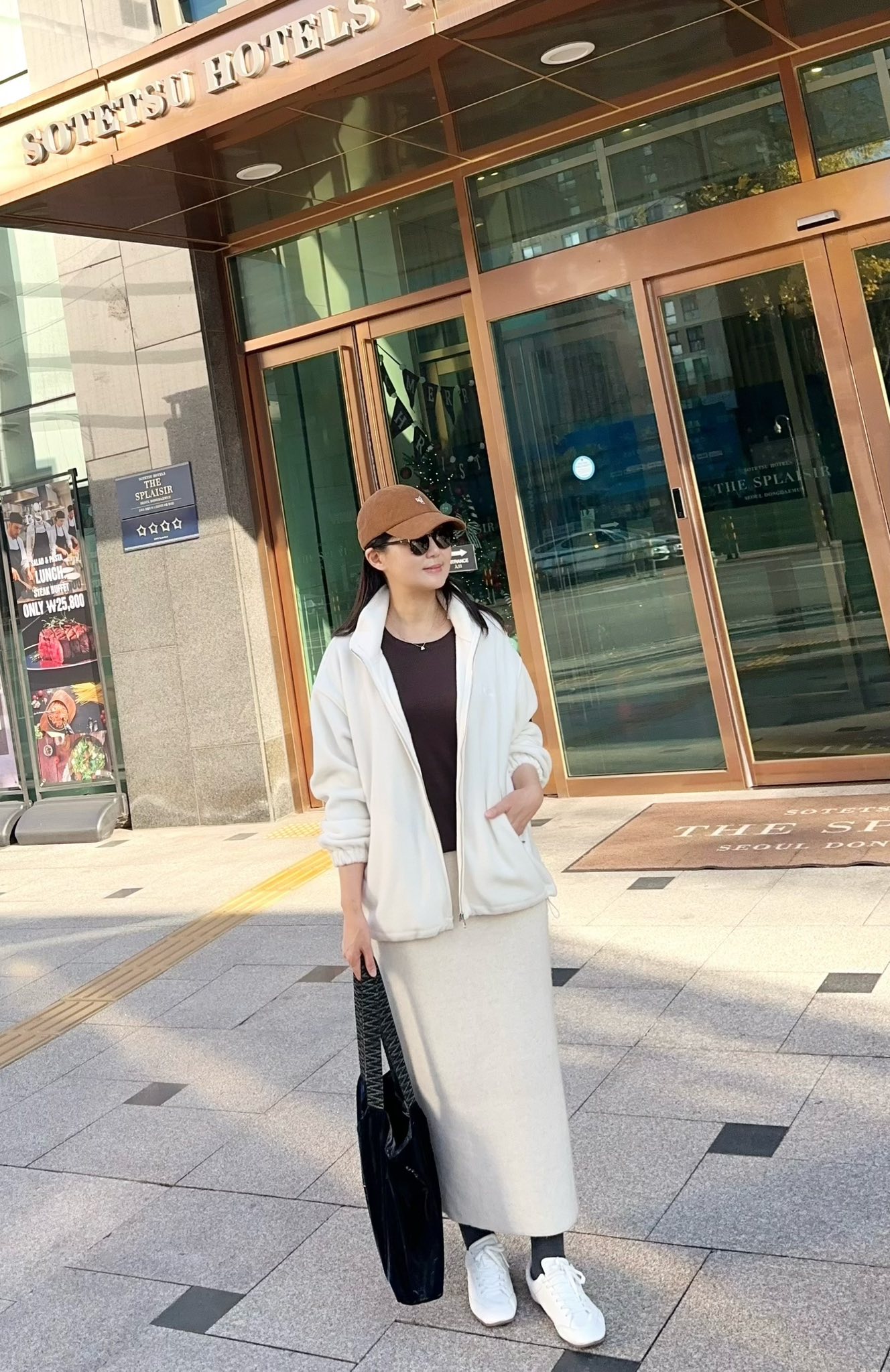 A31.大V家小繡字立領搖粒絨外套