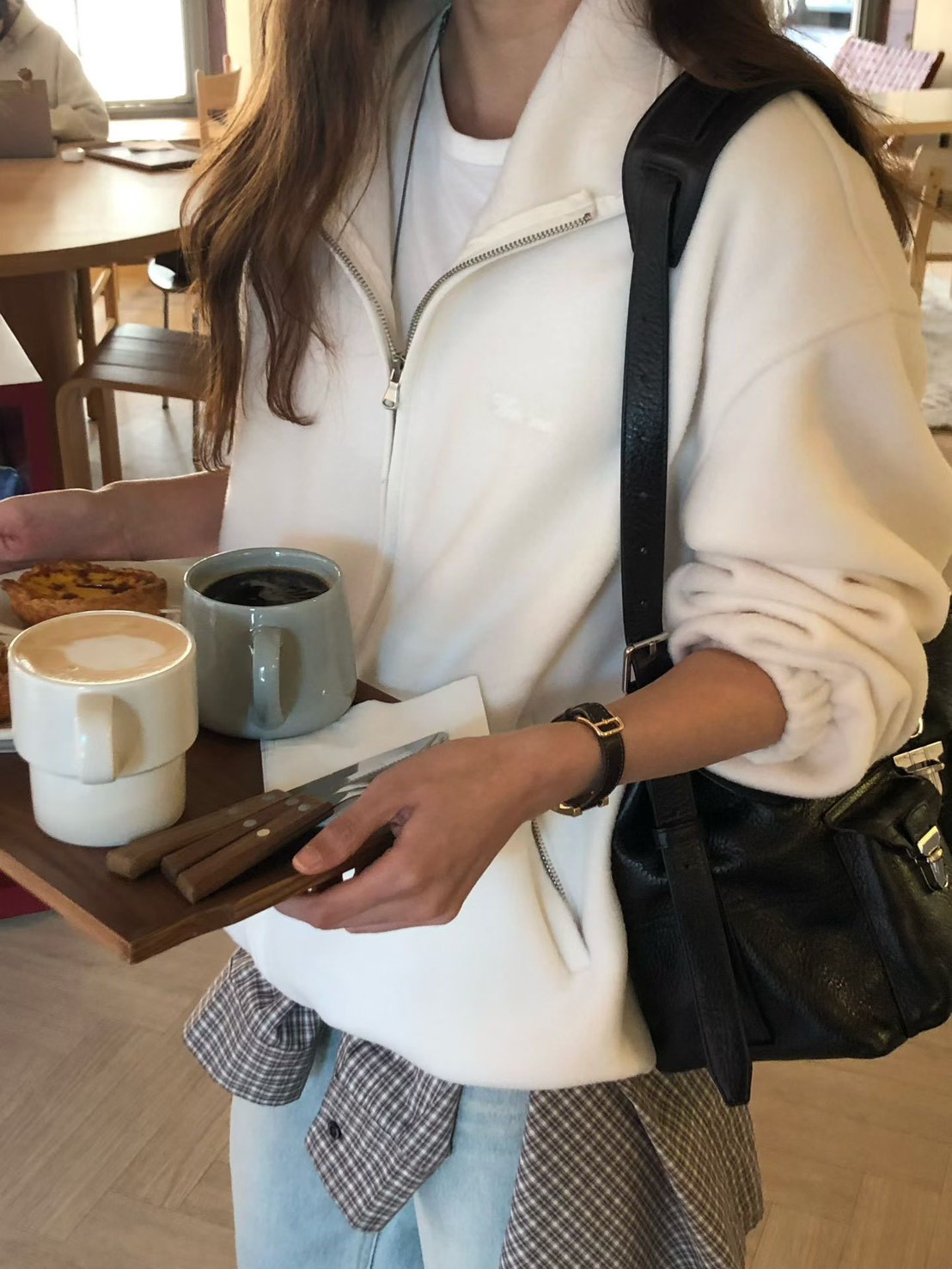 A31.大V家小繡字立領搖粒絨外套