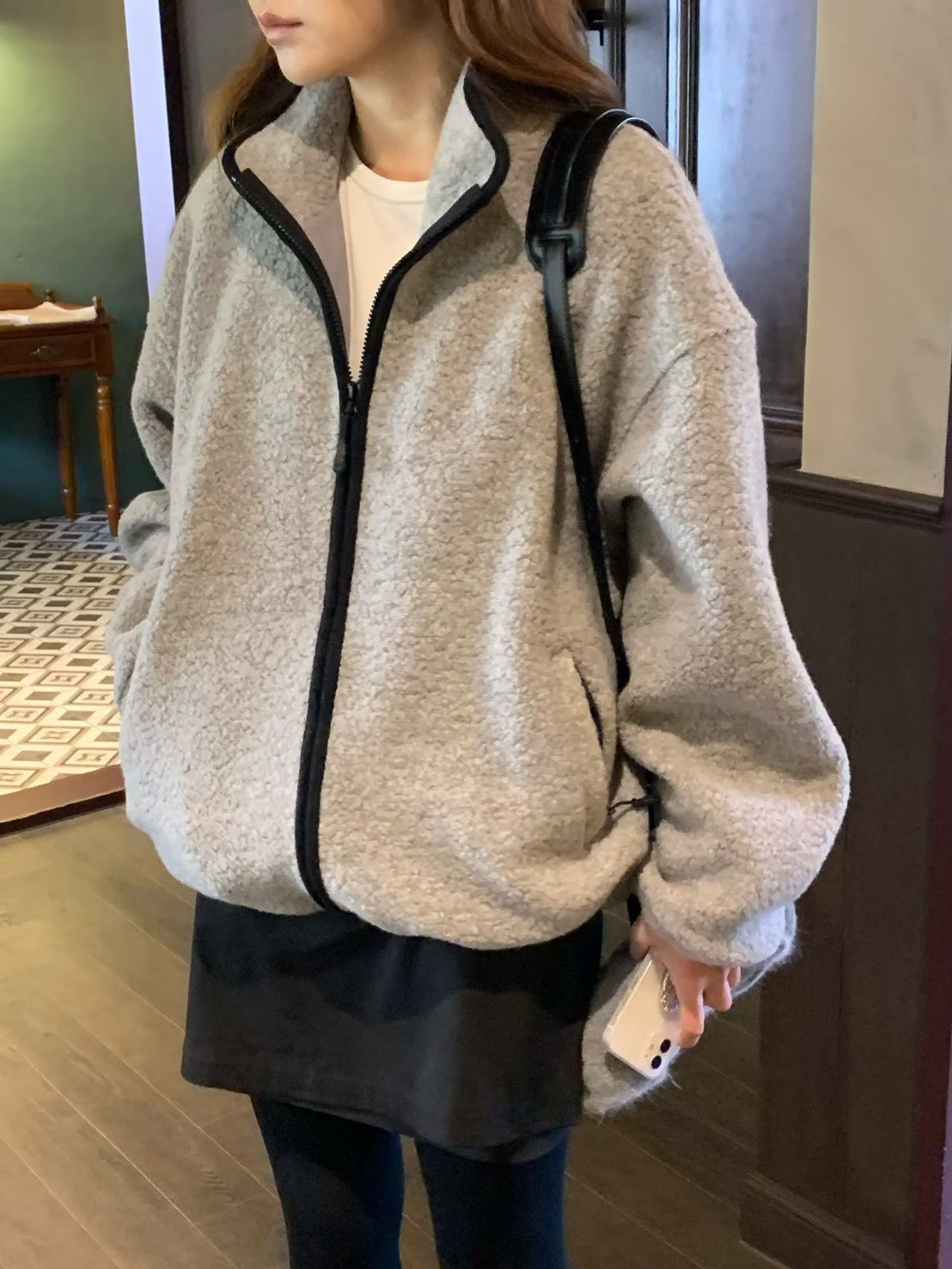 A27.大V家75%WOOL絨毛拉鍊外套