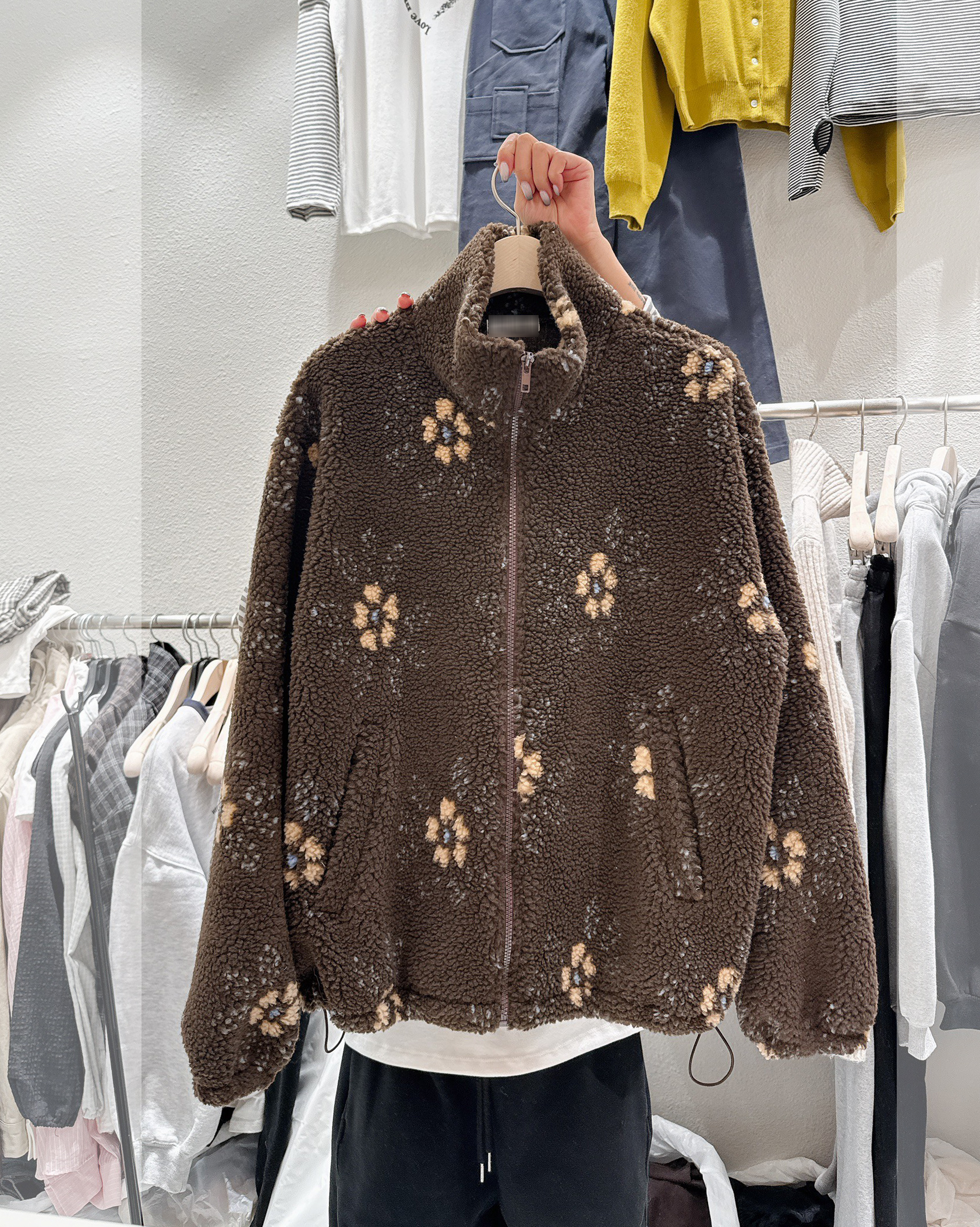 A42.韓妞可愛花朵QQ毛外套