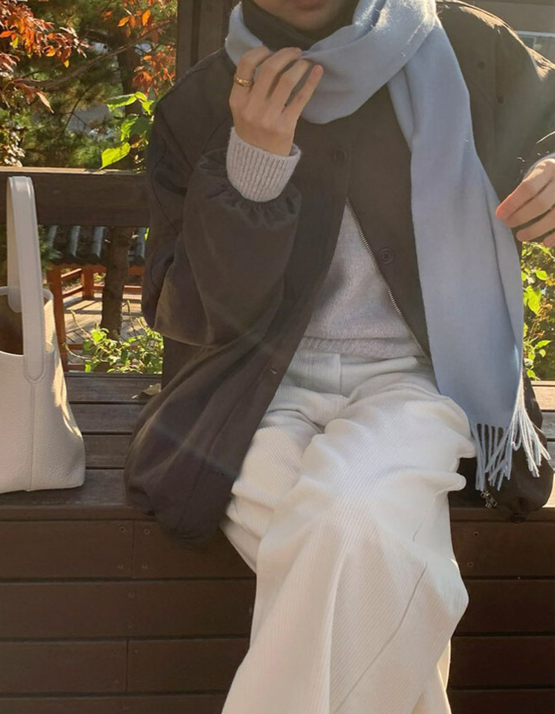 B21.人氣內鋪毛毛後打褶溫暖防潑水外套