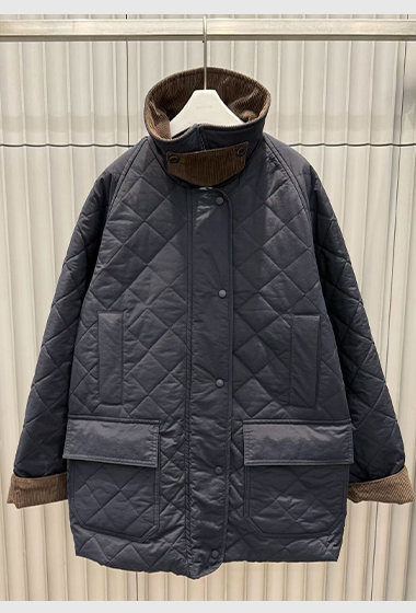 B39.帽可調家巴恩風菱格紋外套