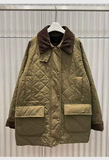 B39.帽可調家巴恩風菱格紋外套