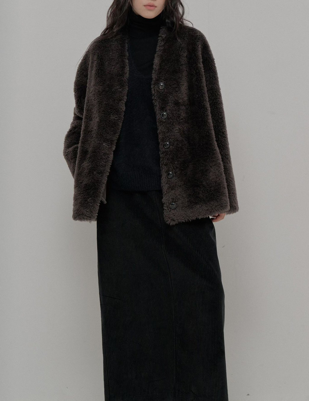 B51.小奢華女孩V毛毛外套