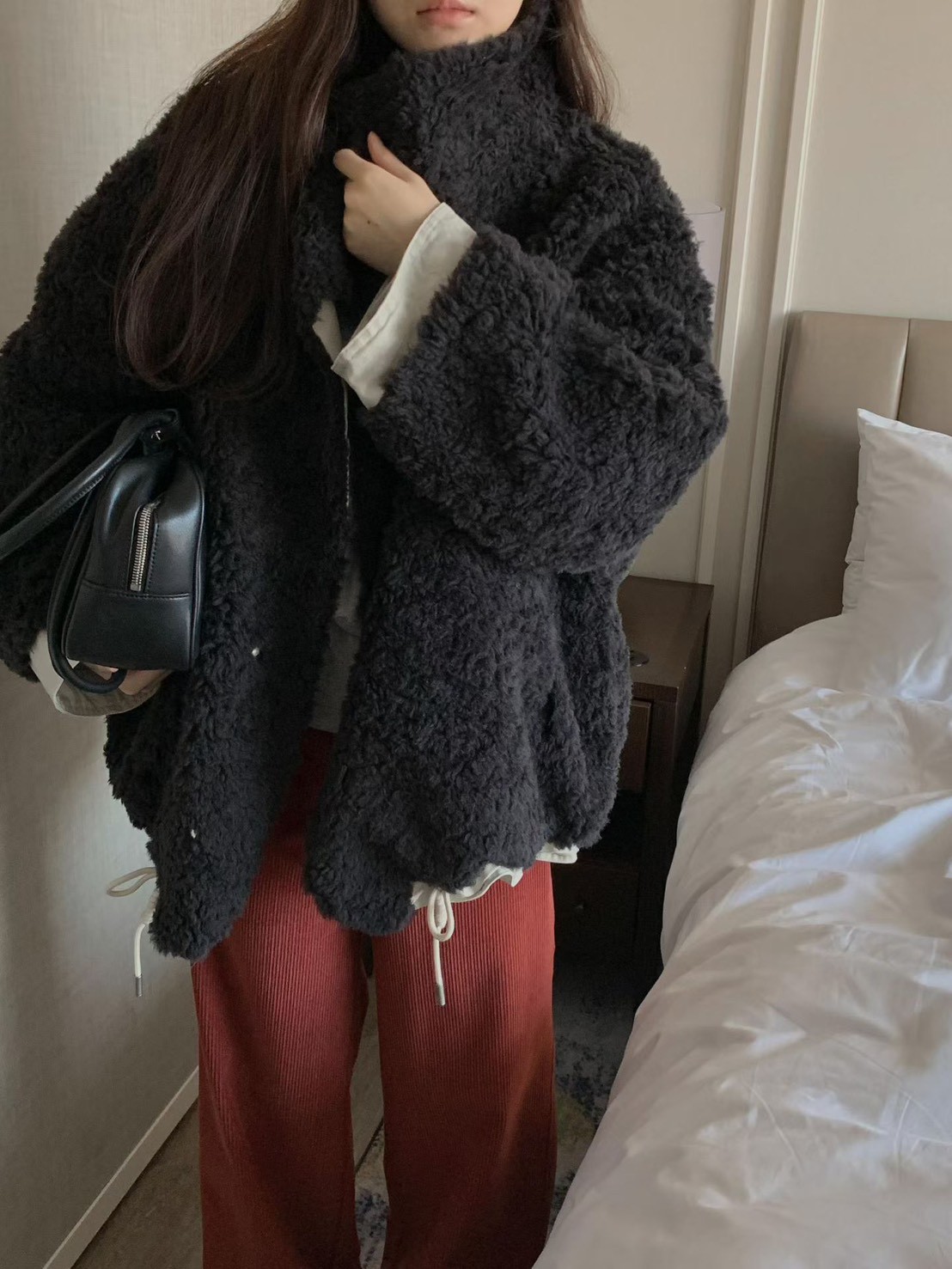 B54.正反2WAY率性女孩毛毛外套