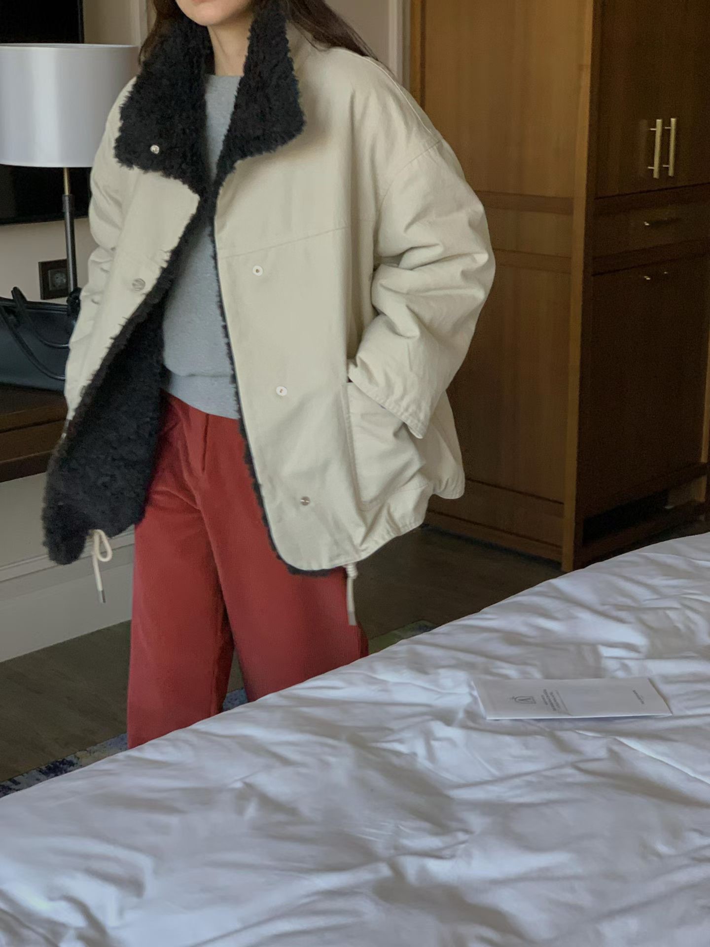 B54.正反2WAY率性女孩毛毛外套