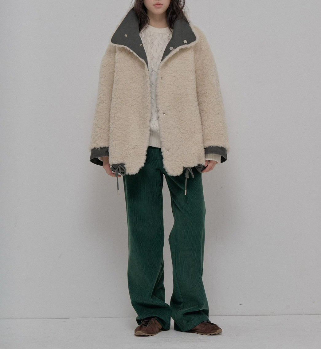 B54.正反2WAY率性女孩毛毛外套