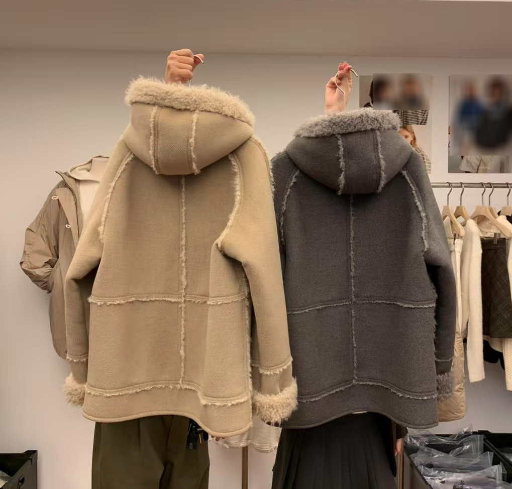 B44.復古女孩麂皮羊毛外套