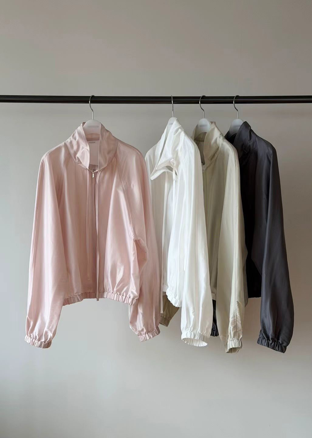 B32.瘦瘦歐膩拉克蘭袖輕薄粉彩小外套