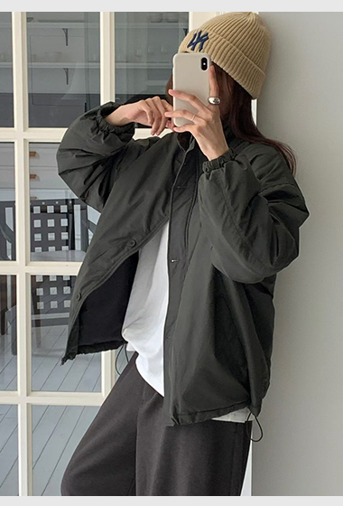 B62.簡約休閒排釦防風外套