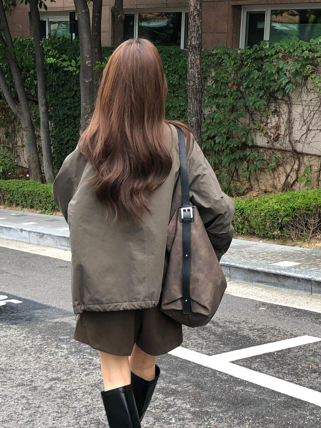 B63.入秋低調風衣夾克