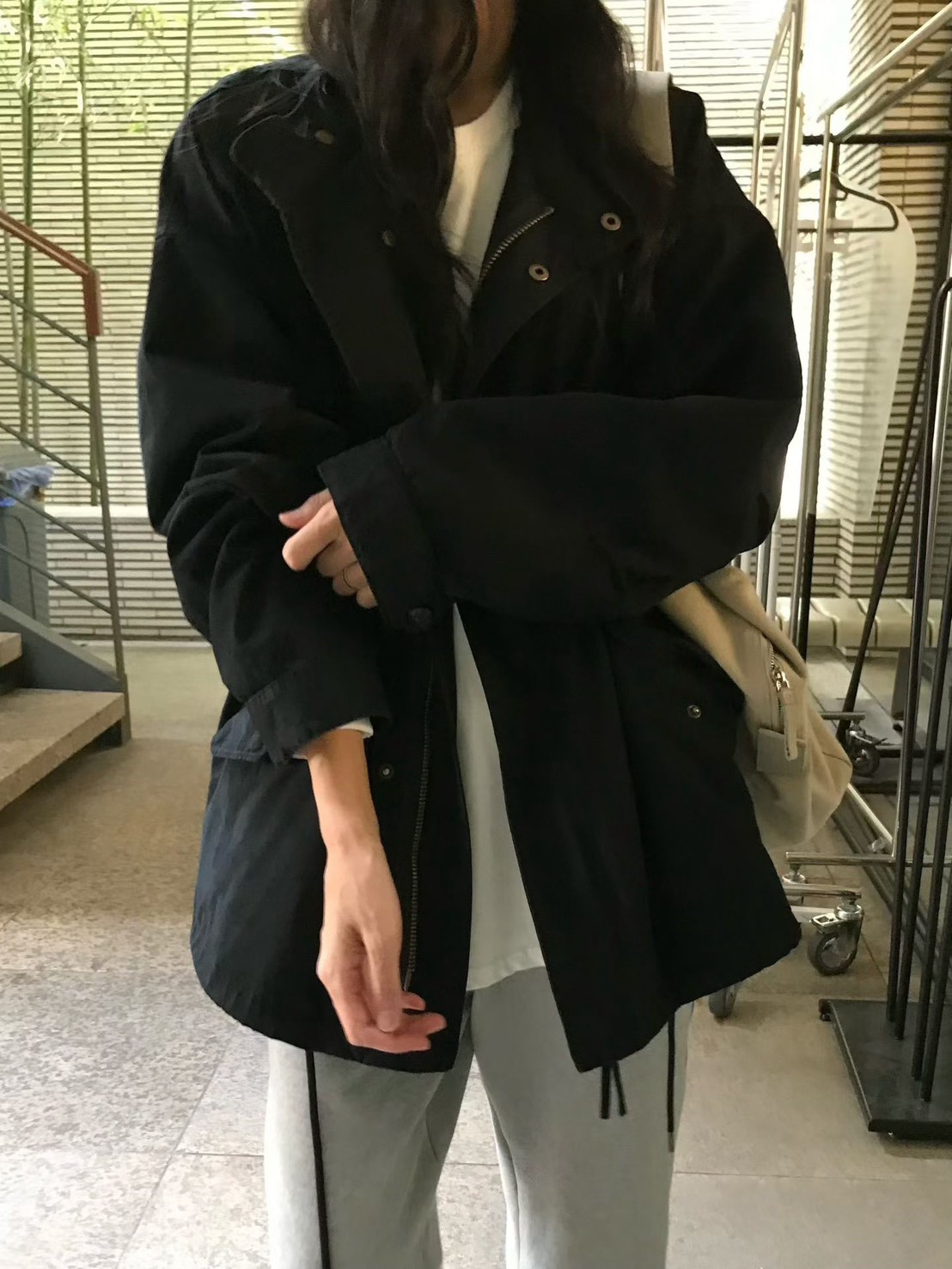 A10.小V家超值多穿法風衣外套(2件式)
