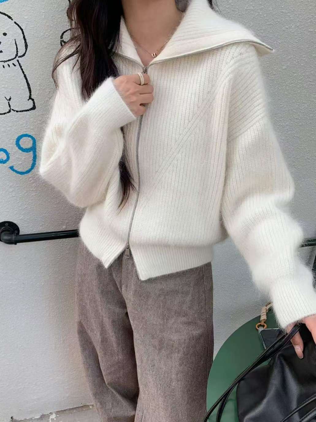 B85.可可家坑條大翻領羊毛外套