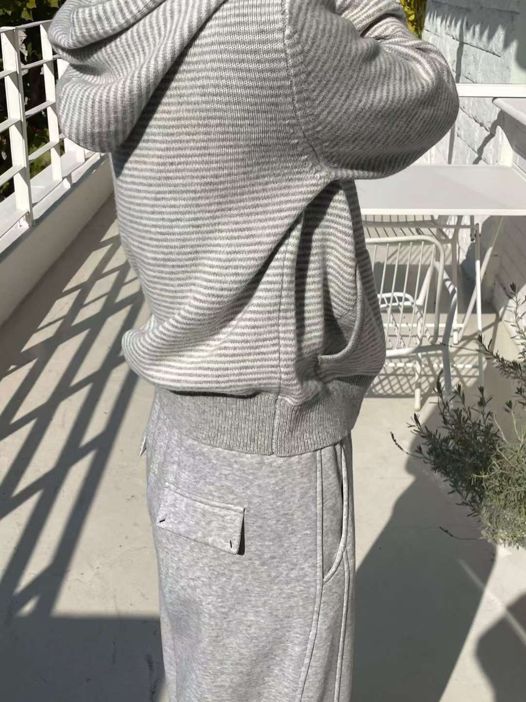 A91.星星家100%Wool細條紋連帽休閒外套