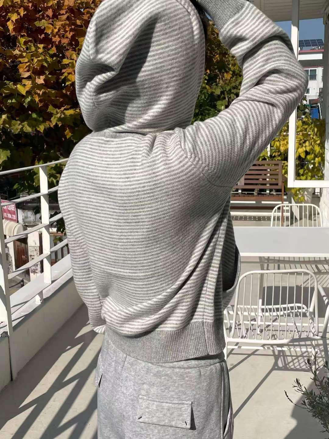 A91.星星家100%Wool細條紋連帽休閒外套