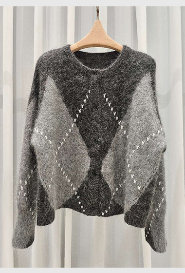 A98.星星家馬海毛復古菱格毛衣