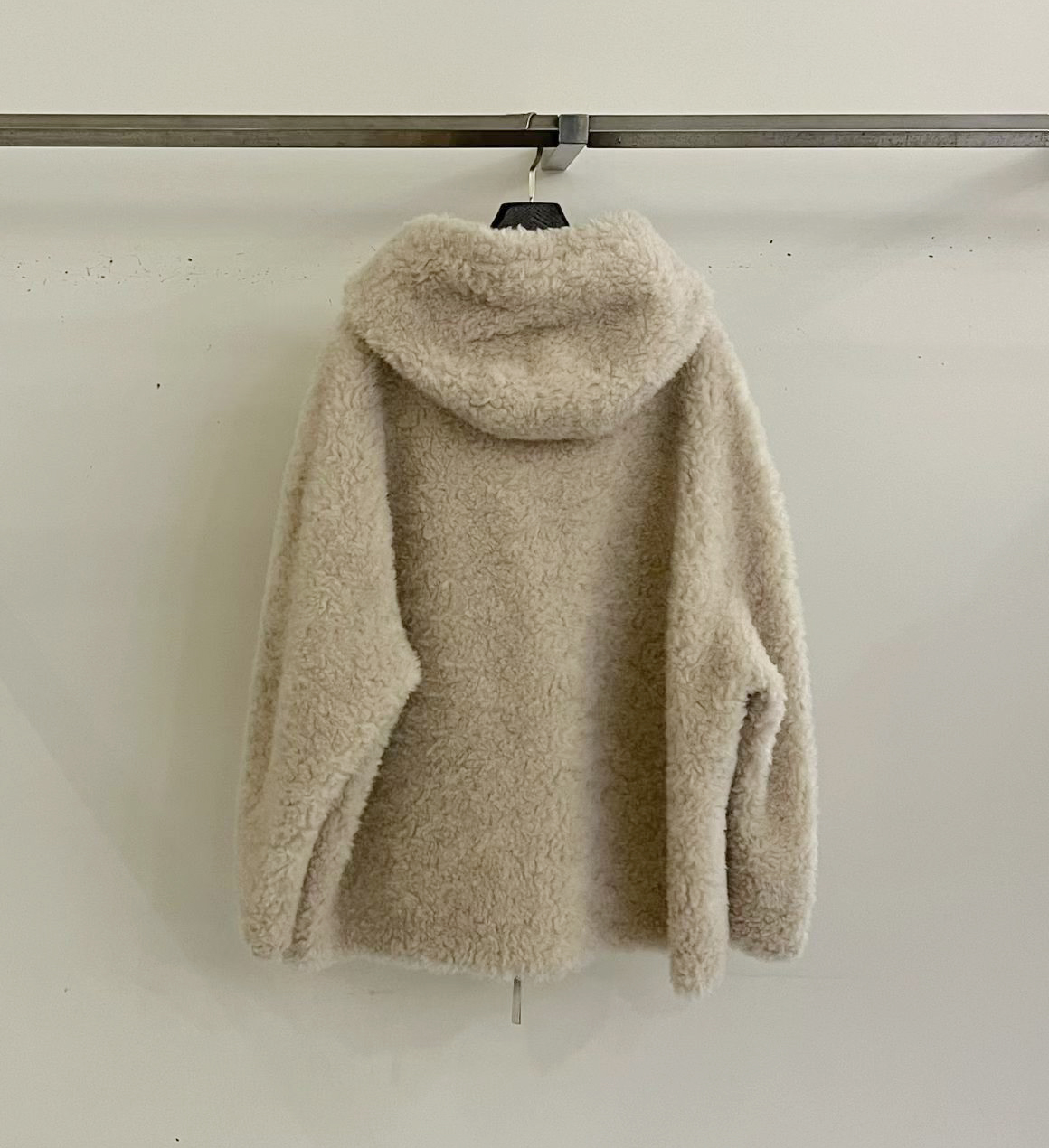 B52.擁抱泰迪熊連帽拉鏈外套