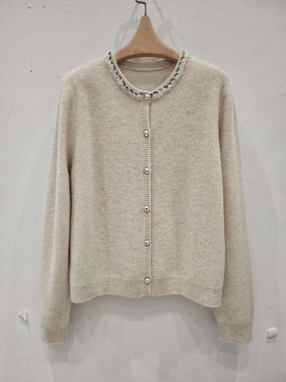 B23.星星家滾邊領口100%犛牛毛衣外套