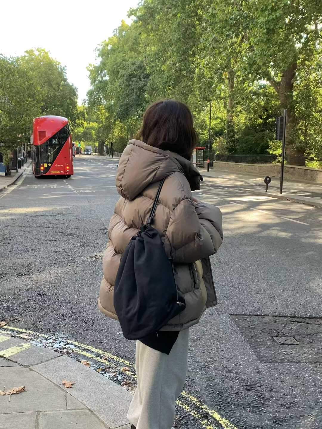 B17.小V家經典保暖連帽鴨絨外套