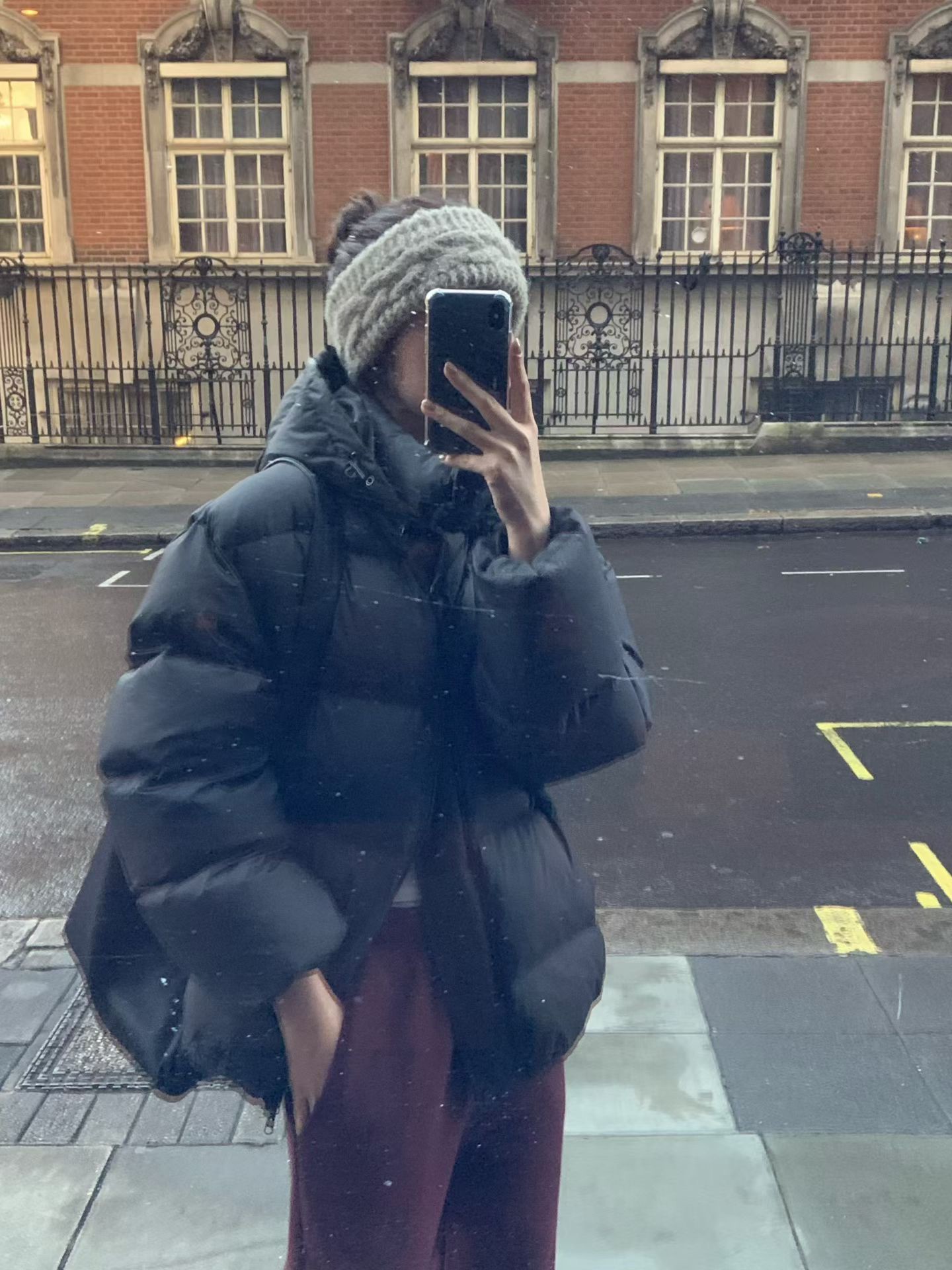 B17.小V家經典保暖連帽鴨絨外套