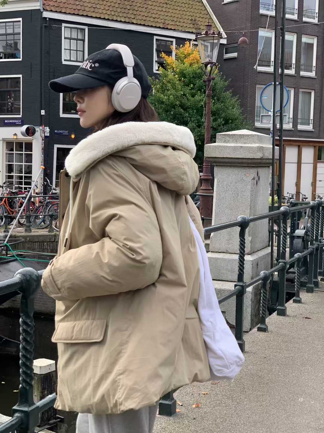 B16.小V家可愛翻領毛毛鴨絨外套