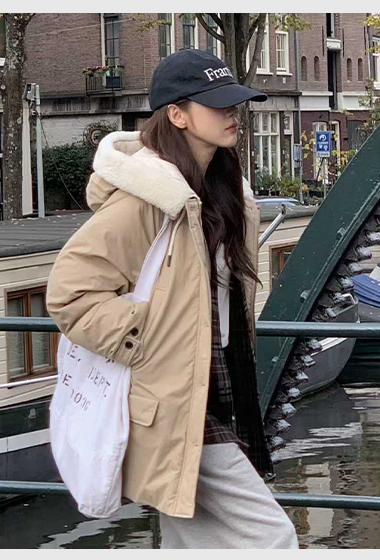 B16.小V家可愛翻領毛毛鴨絨外套