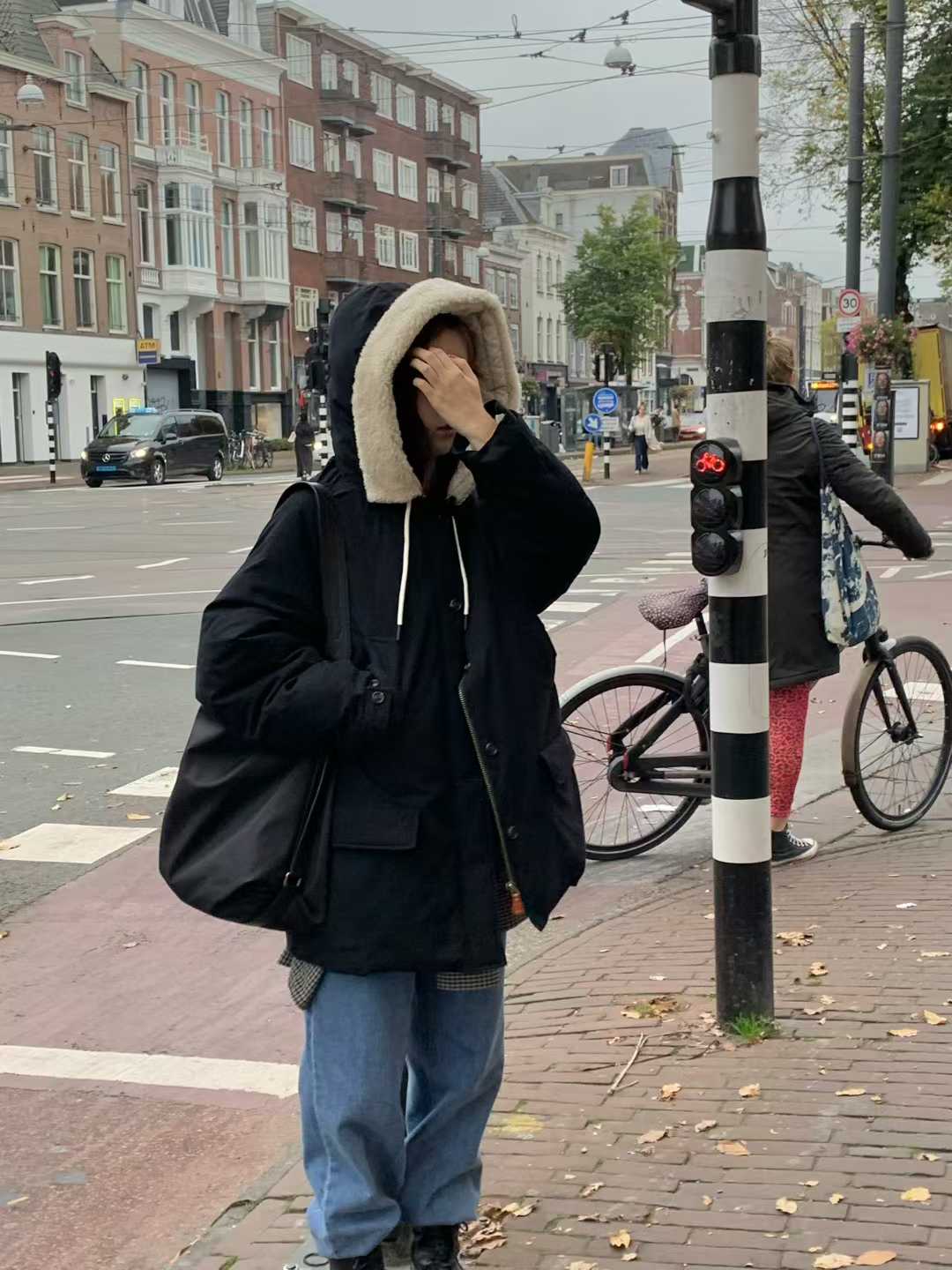 B16.小V家可愛翻領毛毛鴨絨外套