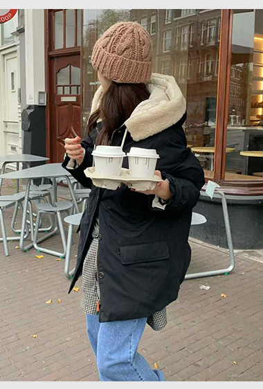 B16.小V家可愛翻領毛毛鴨絨外套