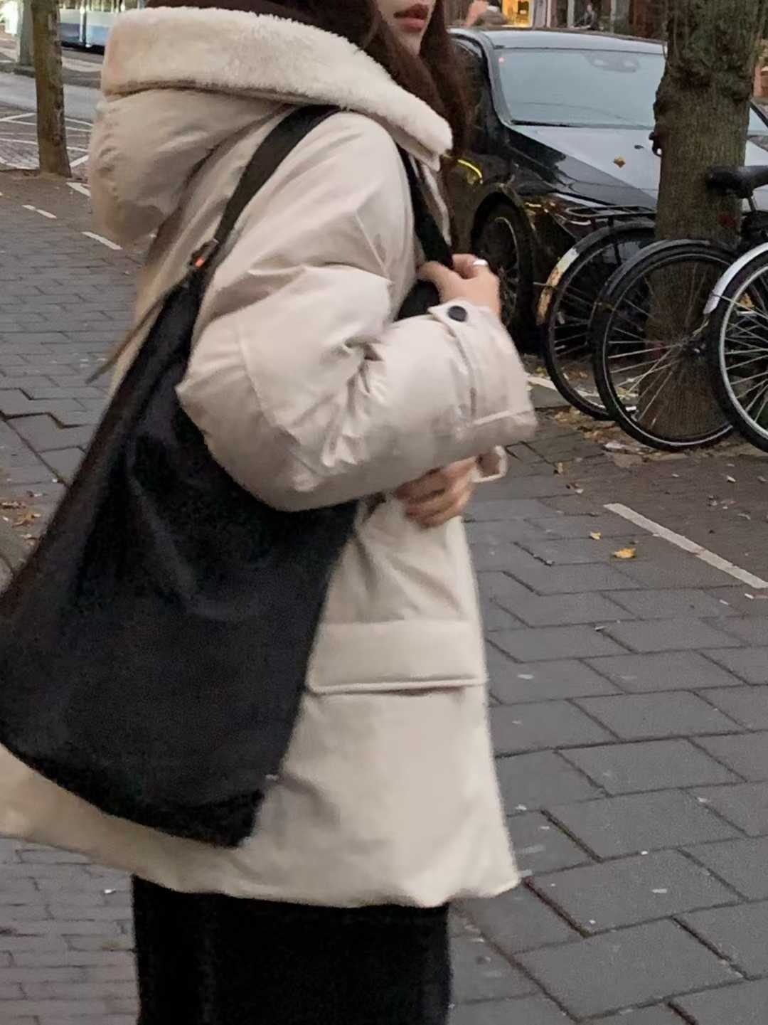 B16.小V家可愛翻領毛毛鴨絨外套