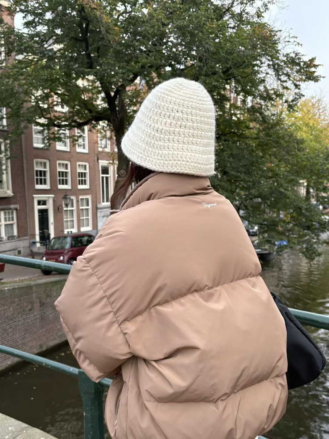 B18.小V家焦糖拿鐵鴨絨保暖外套