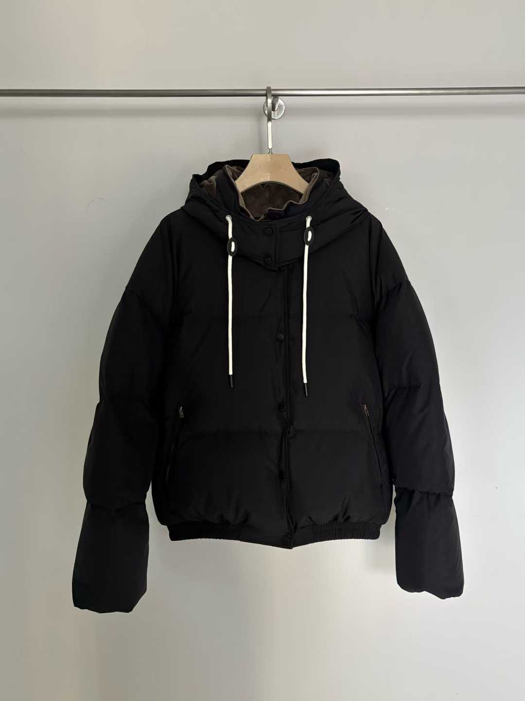 B18.小V家焦糖拿鐵鴨絨保暖外套