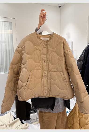 A48.波浪車線日系鵝絨外套