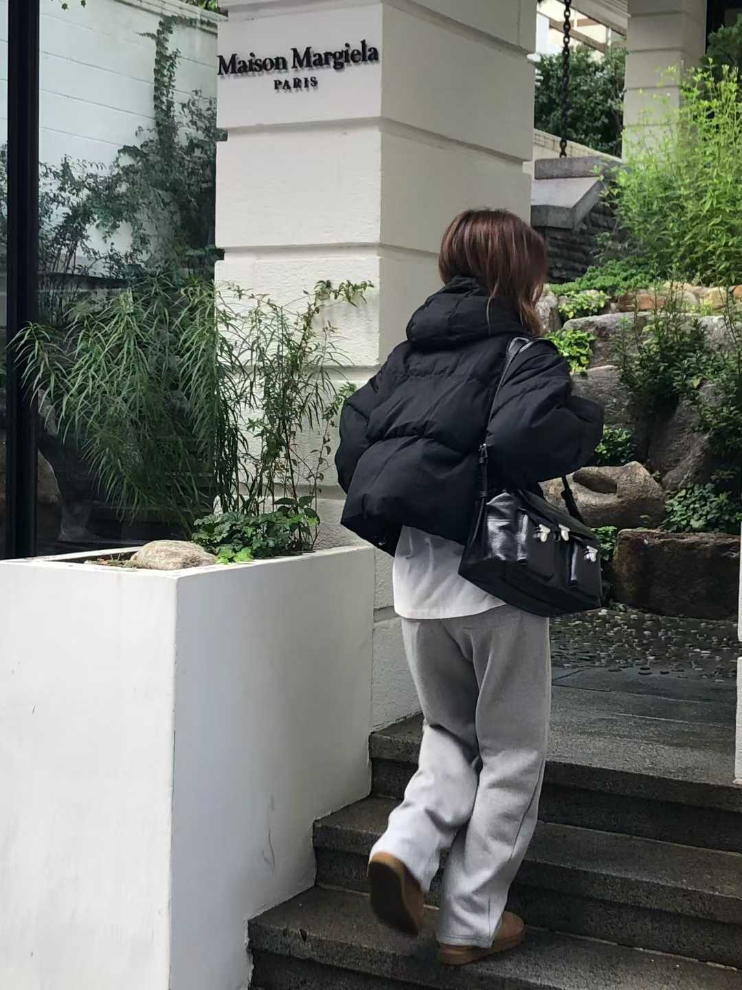 B62.大V家可愛連帽鵝絨外套