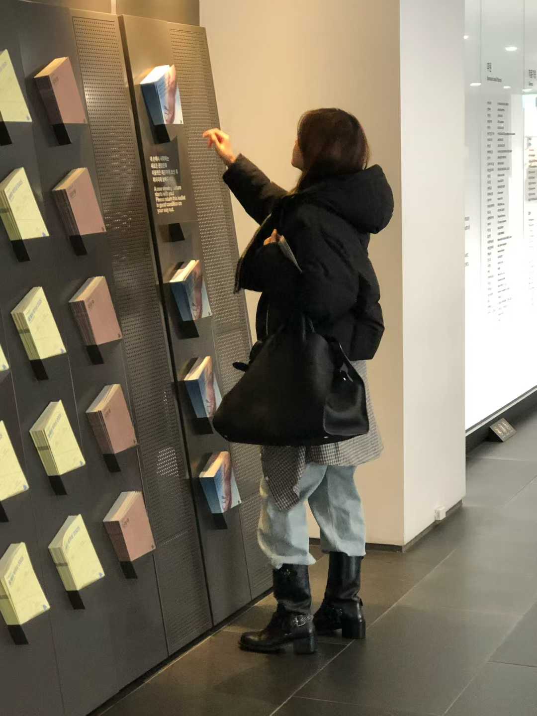 B66.大V家連帽暖暖鴨絨外套