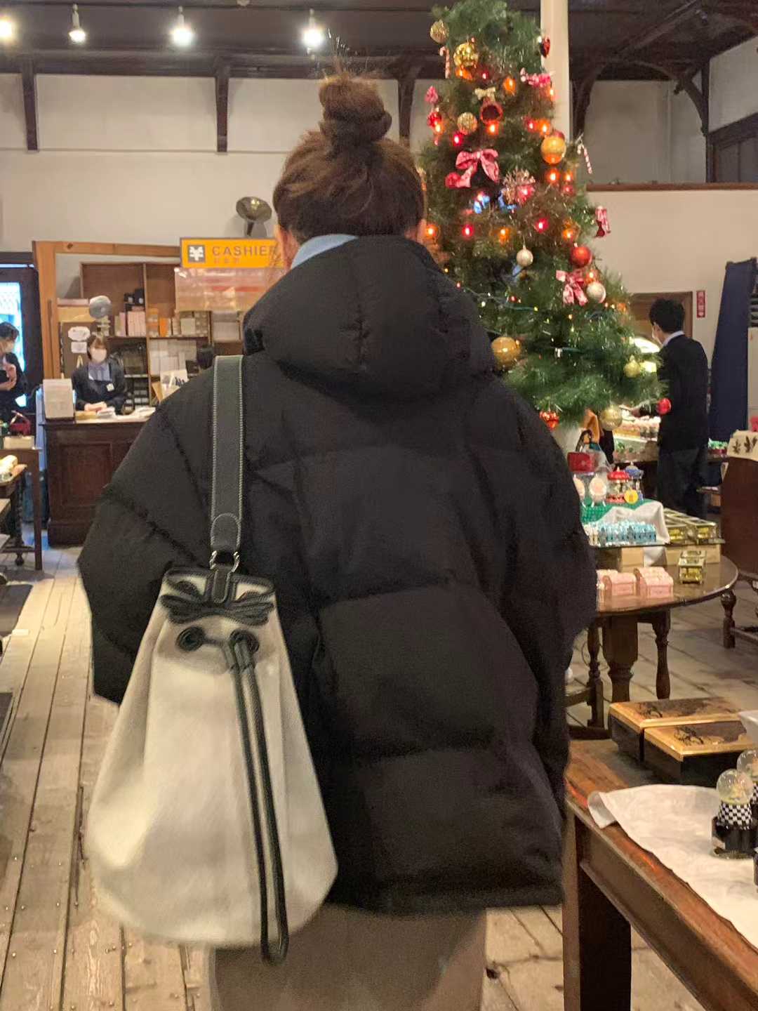 A23.顏值家雪季女孩保暖鴨絨外套